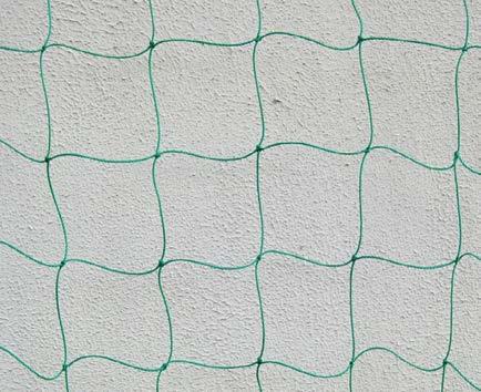 Nylon Trellis Netting Nylon trellis netting is a kind of plant support net, it can be installed vertically or horizontally according to the growth structure of the plants.