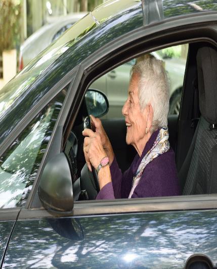Assessing fitness to drive The assessment of an older person s fitness to drive can take place both as part of renewal of the driving licence at a specified age and when a health problem has been
