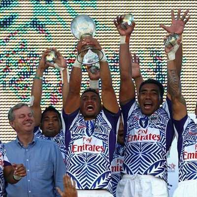 This is a report on the leg of the IRB Sevens World Series 2009/10.