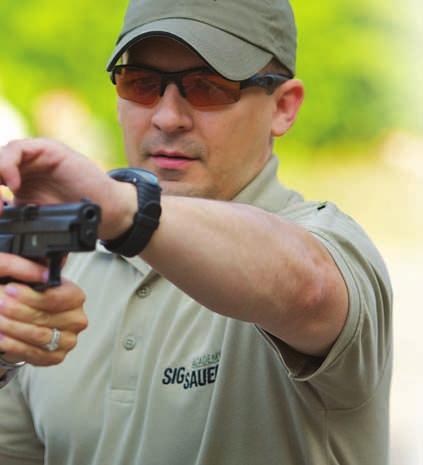 rifle/carbine orientation 101 Once students have received foundational handgun training IntermedIate handgun skills, IntroduCtIon to defensive shooting