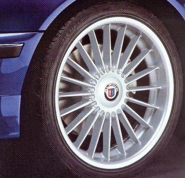 5 x 19 aluminum wheels (Classic) 4,747.00 36 11 741 two 8.5 and two 9.5 x 19 aluminum wheels (Classic) 4,961.