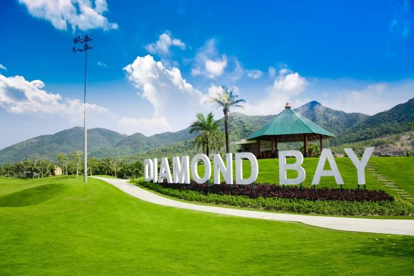 GENERAL INFORMATION Diamond Bay Golf & Villas The 18 holes international