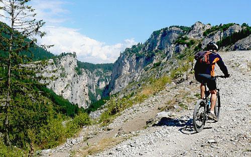 Rodopi mountain bike adventure (Bulgaria) Real mountain bike adventure in the heart of the Rodopi mountains.