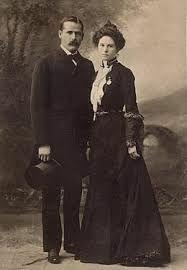 moved to Fort Griffin, Texas, where she met Doc Holliday. When Holliday killed a man in a barroom brawl, she helped him escape to Dodge City, where they fell in love.