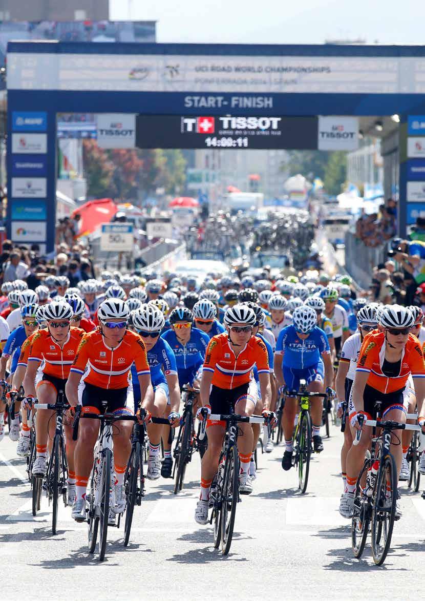 3. EVENTS KEY FACTS UCI Road World Championships Number of competition days 8 Number of athletes 1000 Officials & Guests 5000 Media Accreditations 700 KEY MEDIA FIGURES TV coverage: 150 countries