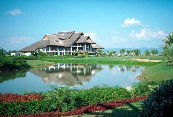 Day 03 Monday Chiang Mai Today you will be playing 18 holes at the Chiang Mai Green Valley The golf course is about 30 minutes from the hotel.