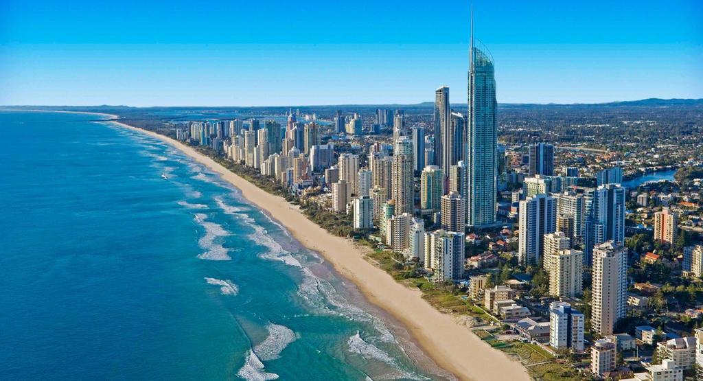 Photo by Tourism Australia Australia s magnificent Gold Coast is best known for its stunning beaches, as well as its championship golf courses.