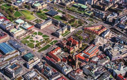 Gothenburg, Sweden Shared space Accessibility during long-term
