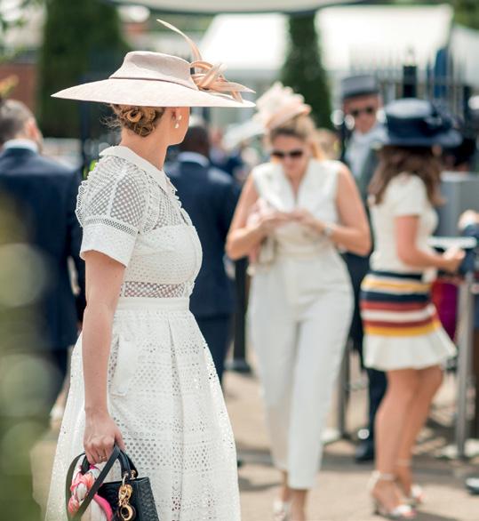 BADGEHOLDER GUIDELINES Ascot Annual Badgeholder Dress Code With access to the King Edward VII Enclosure, Annual Badgeholders and their guests are asked to adhere to the King Edward VII Enclosure
