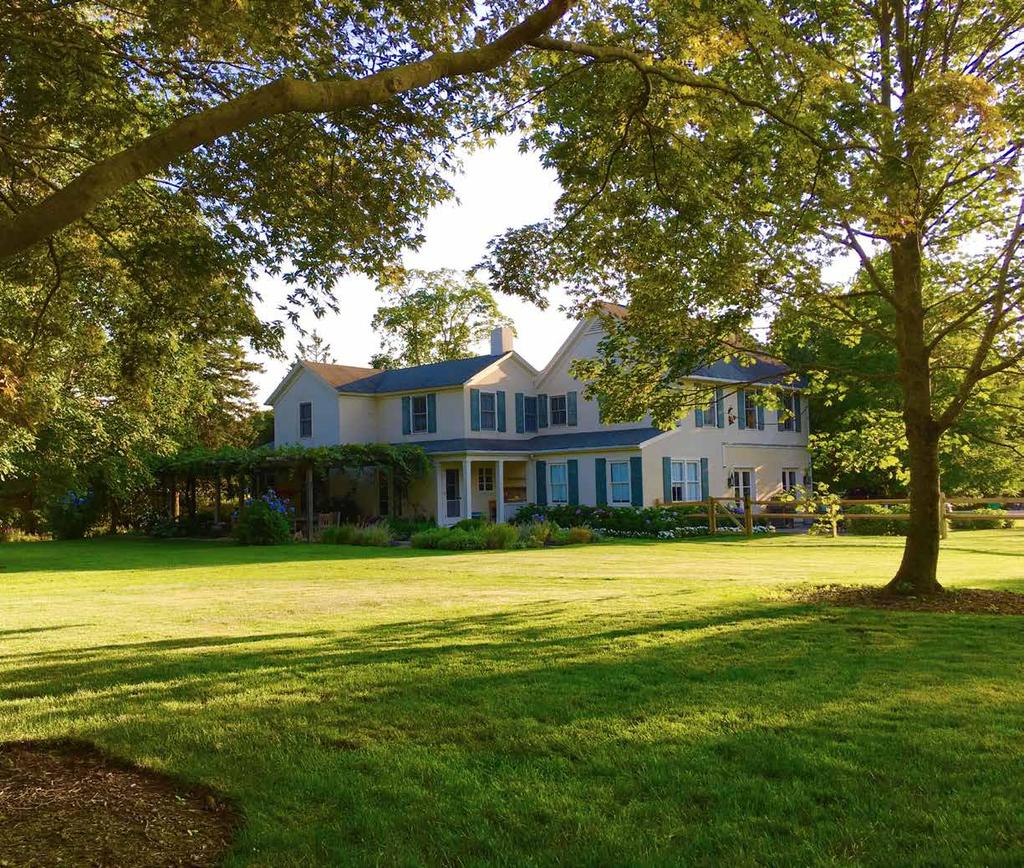 GREEN TOP FARM SOUTHAMPTON, NEW YORK A one-of-a-kind 7+ acre compound has now become available in Southampton.