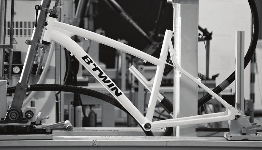 B TWIN offers the Life Time Warranty* B TWIN makes the life time warranty for the frames, brackets, stems and rigid forks accessible to a maximum of cyclists*.