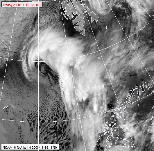 5 hours earlier (08:51utc) but the directions fit quite well with the wind signatures in the SAR image and the resulting wind speeds are believed to be quite good in this case.