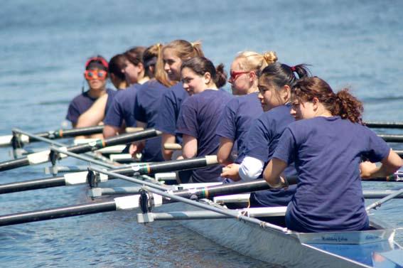 In their first race the, the novice girls displayed their enormous potential.