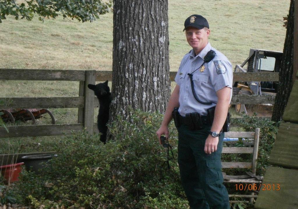Region II- Gainesville (Northeast) DAWSON COUNTY On October 6 th, Sgt. Lee Brown and Ranger Shane Brown were patrolling Dawson Forest WMA.