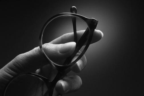 Glossary of Eyewear Terms (continued) EYEGLASS LENS MATERIALS Choosing the right lens material for eyeglasses is an important decision, and there are several options.