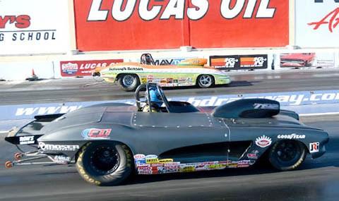 followed by Brad Pierce s Corvette with a matching 9.900. The top seven qualifiers were all on the number, including Greg Martin, Val Torres, Jr., Mike Boner, Hollis Colleasure, and Ray Cordeiro.