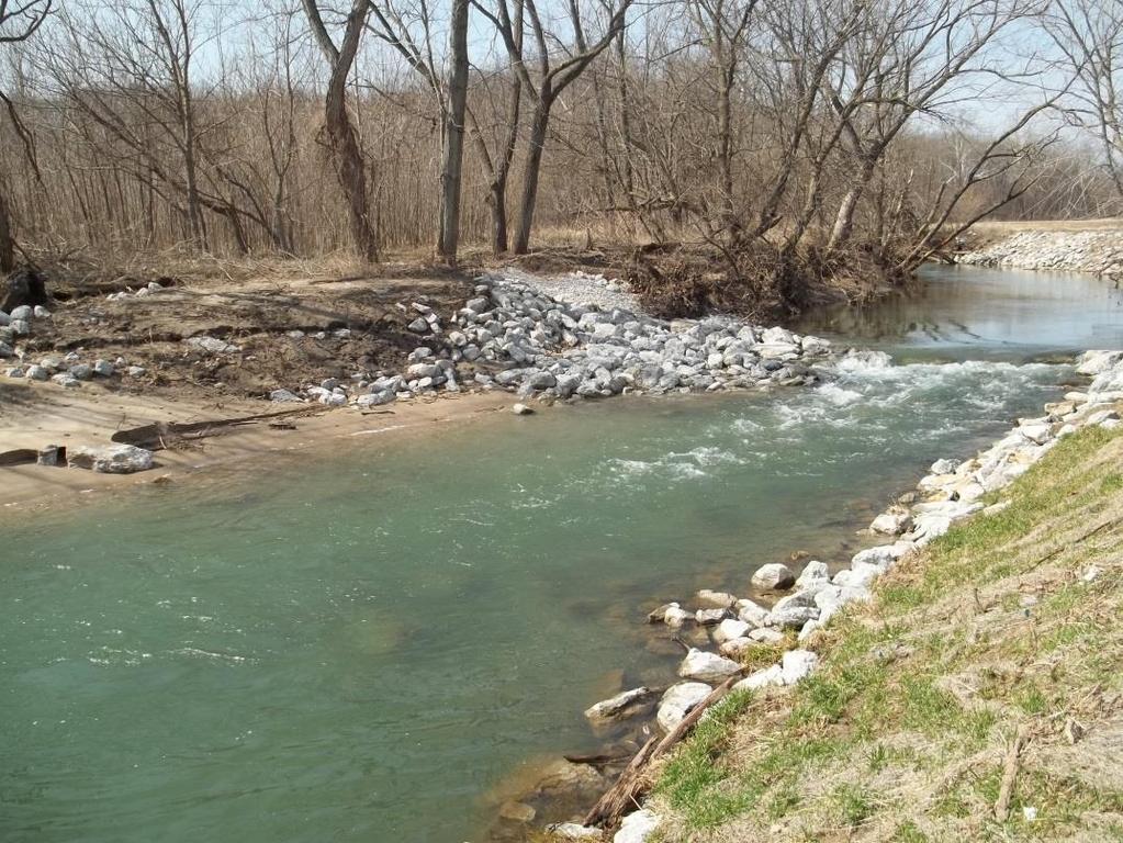 Successful instream habitat projects in the area Kickapoo Creek (Embarras River basin) 2 riffles 2000