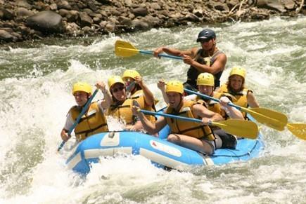 RAFTING The Naranjo and Savegre rivers near Manuel Antonio offer Class III, IV and V rapids.