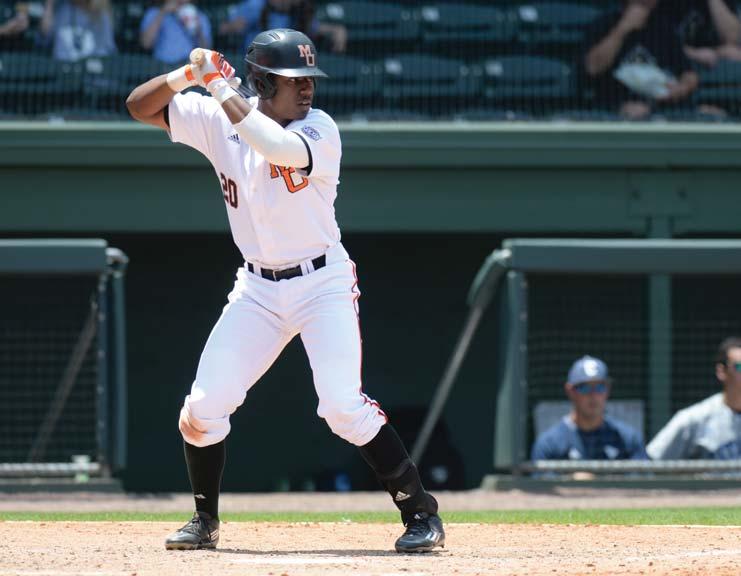 REGIONAL/NATIONAL AWARDS #SOONBB Mercer outfielder Kyle Lewis had a season for the ages in 2016, earning consensus first-team All-America honors, winning the Golden Spikes Award and being named the