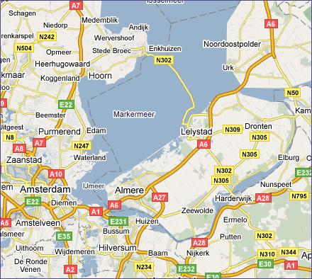 Almere is very easy to reach by train or by car and has an extensive public transport network.