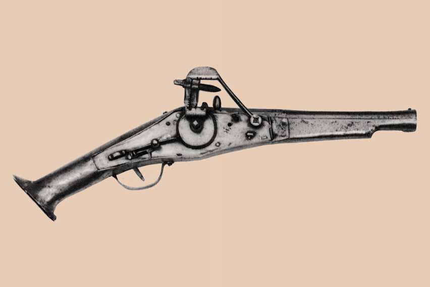 Ca. 1565: Military Wheel Lock Pistol, German External Friction wheel
