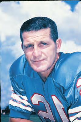 16 George Blanda QUARTERBACK/KICKER 6 2 215 lbs COLLEGE: KENTUCKY NFL SEASONS: 26 YEARS WITH OILERS: 7 (1960-66) HOMETOWN: YOUNGWOOD, PA. BORN: SEPT.