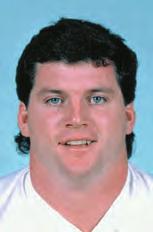 63 Mike Munchak GUARD 6 3 281 lbs COLLEGE: PENN STATE NFL SEASONS: 12 YEARS WITH OILERS: 12 (1982-93) HOMETOWN: SCRANTON, PA.