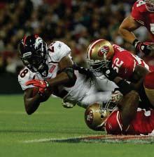 8% KEEPIN IT UNDER 100 The 49ers take pride in having a tough run defense as is evident by the run-stopping numbers put up since 2007.