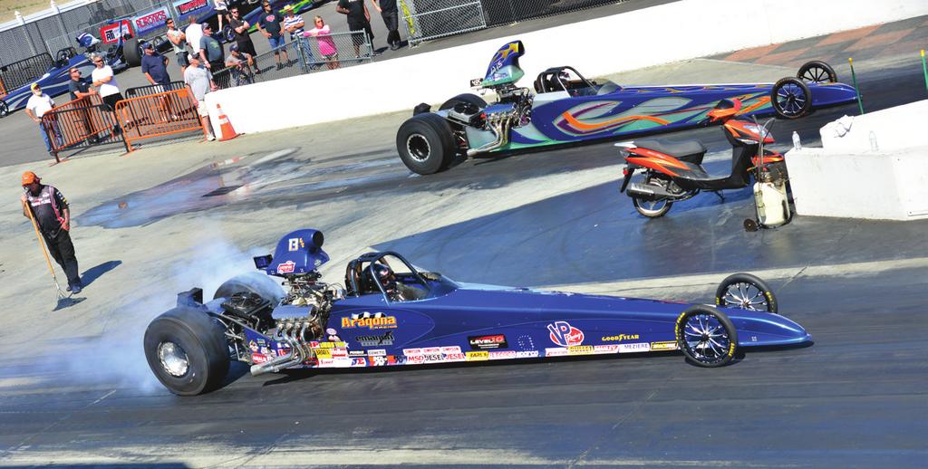 With the Fling held on the same weekend as the NHRA Southern Nationals held in nearby in Atlanta, it meant a tough decision for PEAK-sponsored racer Dan Fletcher who is chasing his 100th win in NHRA