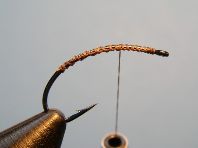 - Rusty Brown Hackle: Grizzly Dyed Dun - Dry Fly/Rooster Tying Instructions Step 1.