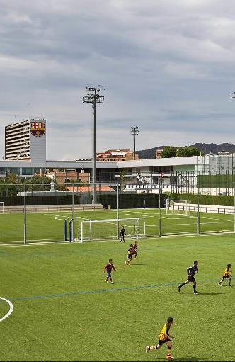 Training facilities cover 136,839 m2 and it s used by the first team and Barça B traning sessions and youth teams training and matches as well as by many of the other teams at the Club.