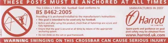 The crossbar should then not have a permanent deformation of more than 10mm.