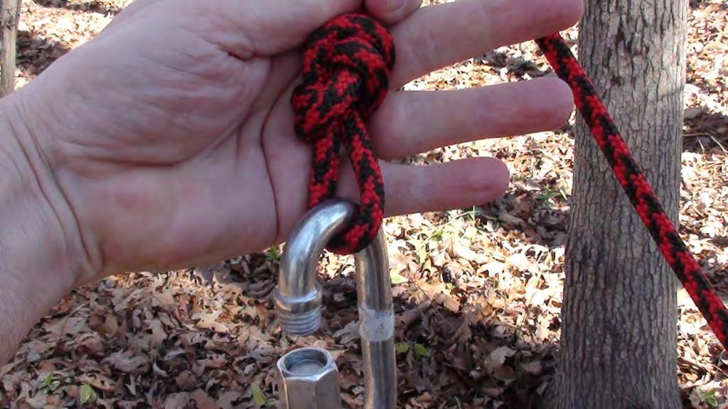 Step 3: Put the clip on the rope.
