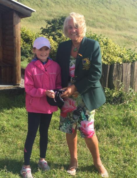 the Junior Tees Lady Presidents Prize with 43 strokes.
