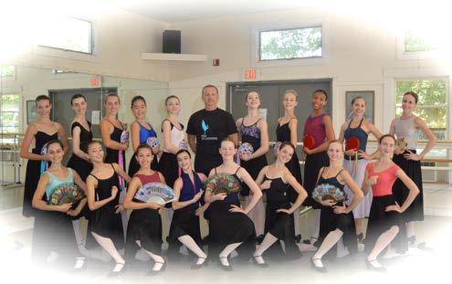Each session ended with a demonstration to allow students to perform the variations and choreographies learned.