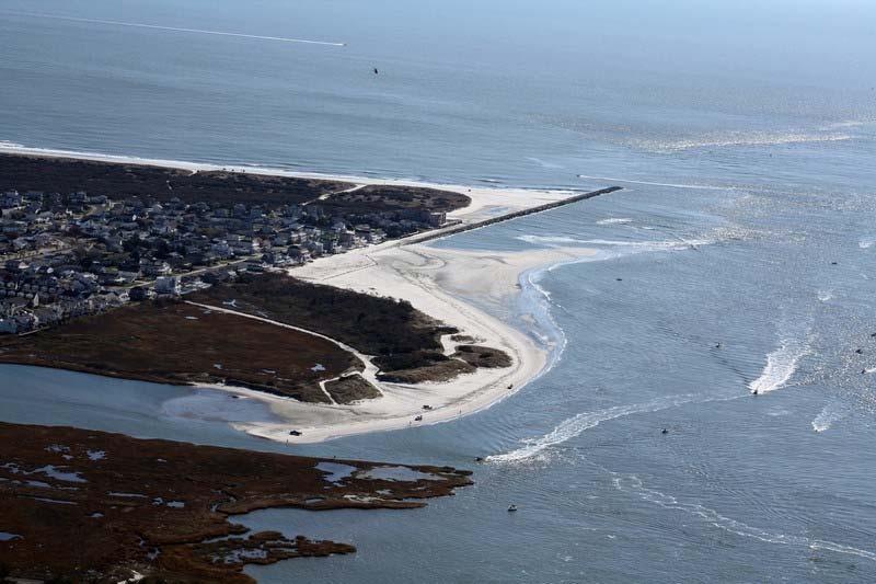 Shoreline Migration Shoreline migration of Brigantine s beaches in the vicinity of Absecon Inlet where analyzed from 1995 to 2011 using shorelines positions from: 1995, 2002, 2006, 2007, 2010 and