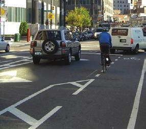 Read the Road Using a Bike Box A dashed bike lane line indicates that cars may turn