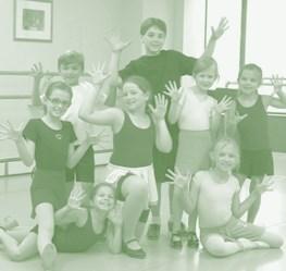 Camps One-Week Summer Camps Creative Kids Camp July 24-28 or August 14-18 Ages 5-8 9:30-12:00 Creative Campers enjoy daily drama games, theater activities, singing, dancing, arts and crafts, story