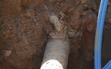 Pipe bursting Size-for-size replacement or upsizing of existing iron pipelines can be achieved with significant