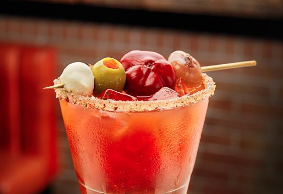 Hole Activity Caesarmania Golfers can customize their own fixings for their sample sized special Caesar drink.