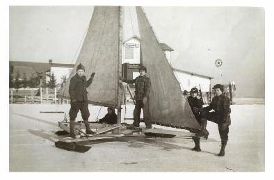 Ice Boating on Lake Champlain By Glenn D. Clark Jr. It was the year 1942. Our family lived on the west shore of Lake Champlain in the north east Kingdom of NY State!