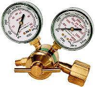 Handling & Using Regulators Low Pressure Gauge Indicates the delivery pressure to the hoses & torch High Pressure Gauge Indicates the pressure from the tank Pressure Adjusting Screw Clockwise to Open