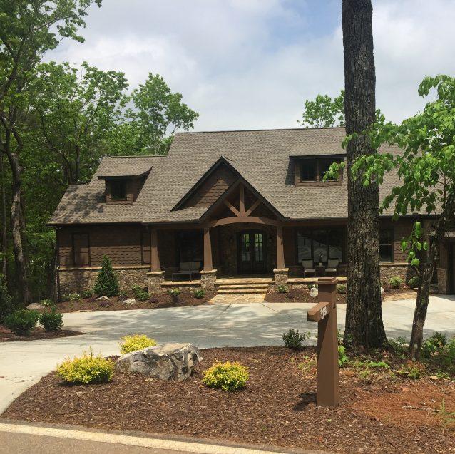 CUSTOM HOMES & RENOVATIONS Mountain Oak Quality Homes, Inc.