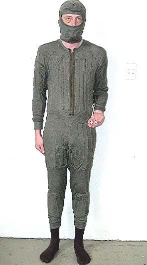 Cooling Suit OPTION: The suit can be worn with commercially available equipment.