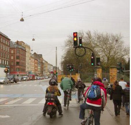 Intersection Designs Cyclist Traffic Signal