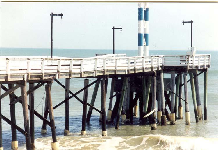 Photo 19. Hurricane Floyd (1999) destroyed 300 feet of the Daytona Beach Pier 6.