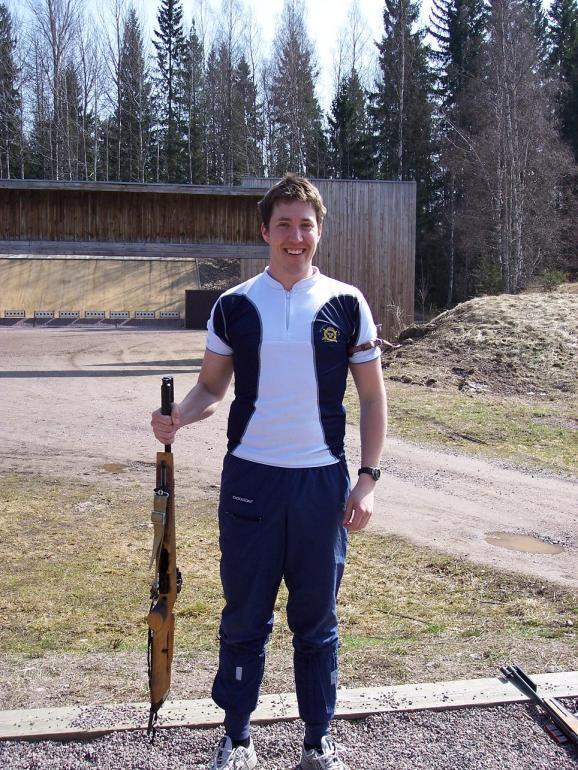 International Biathlon Orienteering Federation Side 7 The only way of carrying the weapon at the shooting range 4) If the shooter does not fire ten (10) rounds, in each position, this will result in