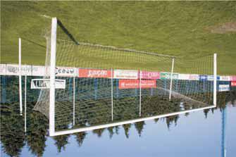 Football goals Portable, Stable (with 2 sleeves), Dimensions: 7.32 x 44 m, Dimensions: 5.