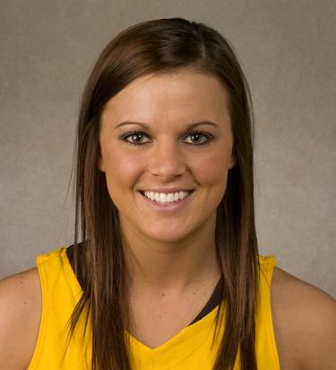 Updated Iowa Player Bio Megan Considine 54 Guard, 5-8, Sophomore Byron, IL Byron HS 2009-10 Game-by-Game Total 3-Pointers Free throws Rebounds Opponent Date gs min fg-fga pct 3fg-fga pct ft-fta pct