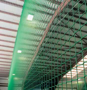 respectively. No. 212-100 No. 200-100 No. 200-120 Safety net made of approx. 5 mm high tenacity polypropylene, mesh size 100 mm.